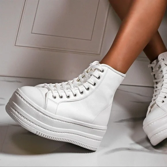 NIB White Vegan Leather High Top Platform Sneakers - Picture 4 of 9